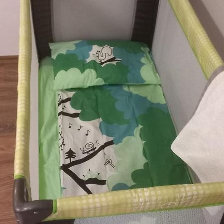 27 Shades Of Green ブダペスト エクステリア 写真